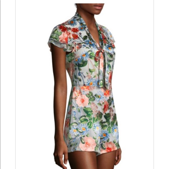 Alice + Olivia Short-Sleeve Floral-Print Romper - Picture 4 of 6